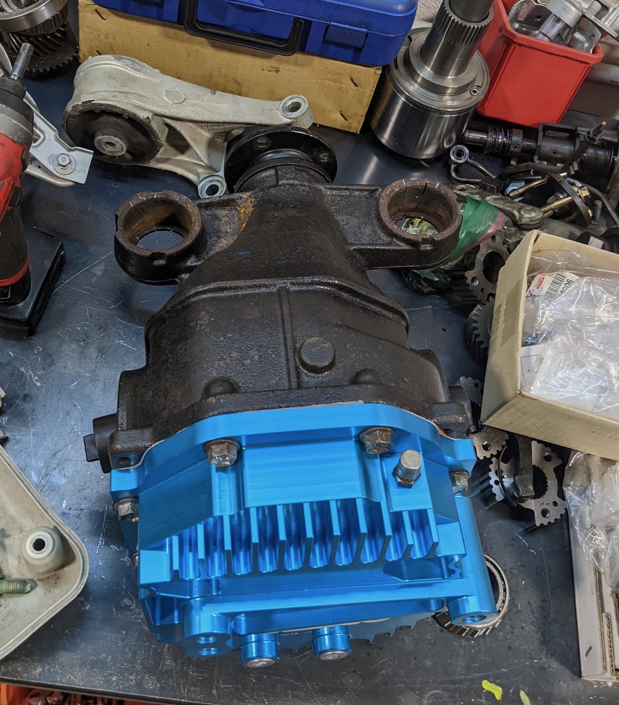 Cusco differential and housing